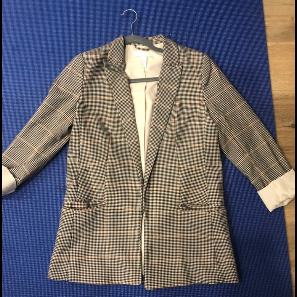 H&M checked pocketed blazer